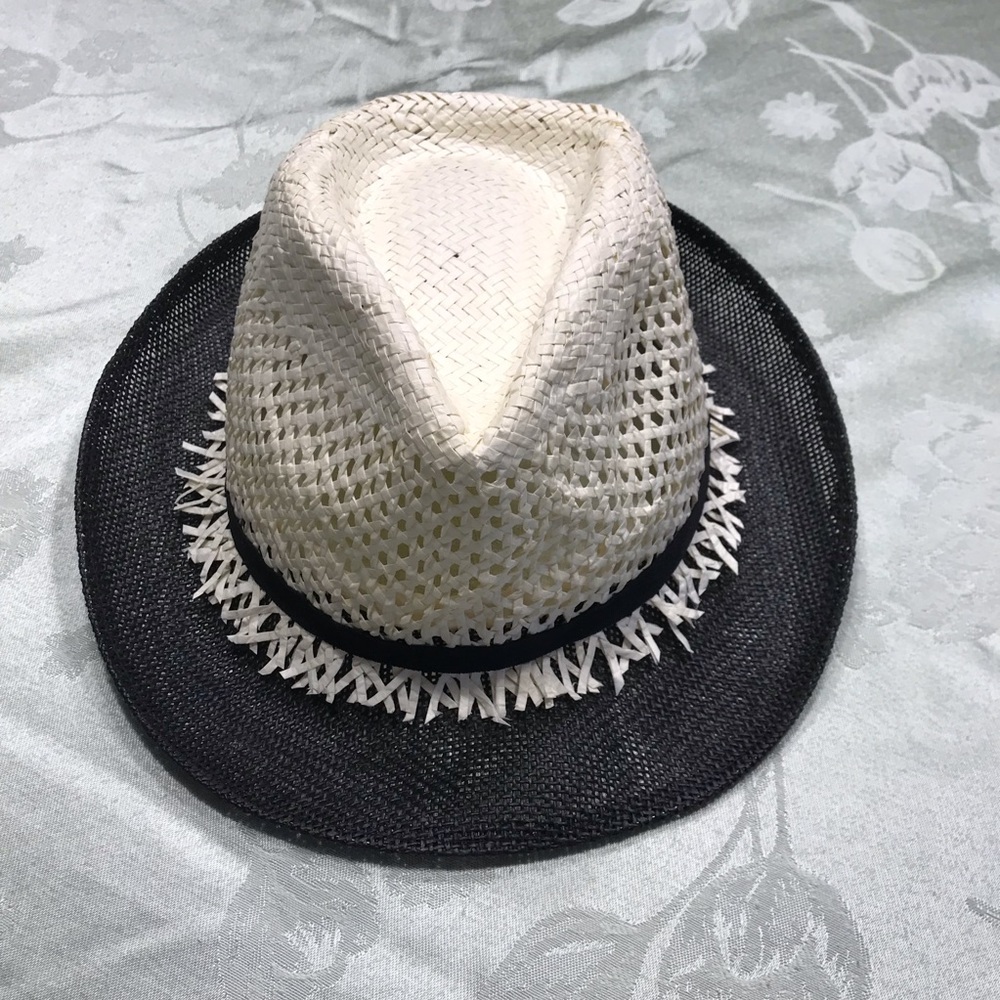 CREAM&BLACK STRAW FEDORA AS IS